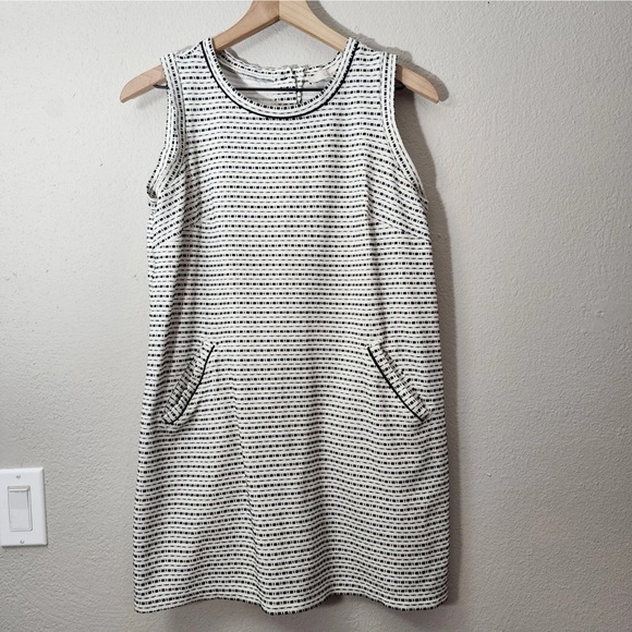 LOFT Dresses & Skirts - Loft‎ - Striped Dress